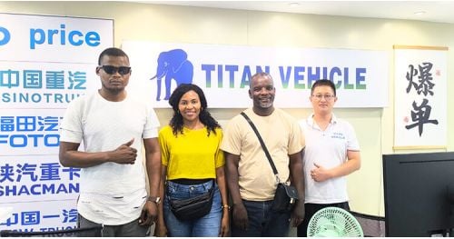 Costa Rican Customers Come to the Tongya Vehicle Office to Order 4 Axle Fence Cargo Trailer