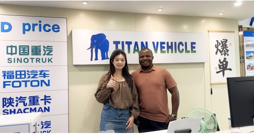 Dominican Customers Came to Tongya Vehicle to Purchase Fuel Tanker Trailer