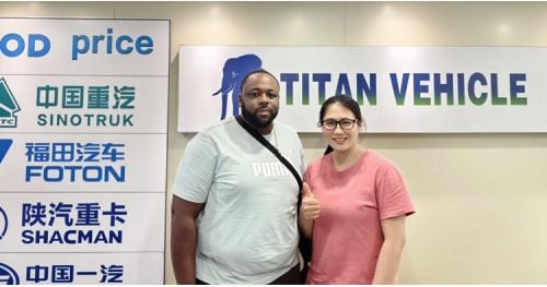 Nigerian Customer Visit Tongya to Buy 3 Axle Removable Gooseneck Trailer