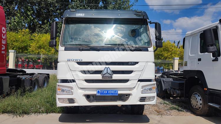 Used Howo 371 RHD Tractor Truck for Sale in Guyana