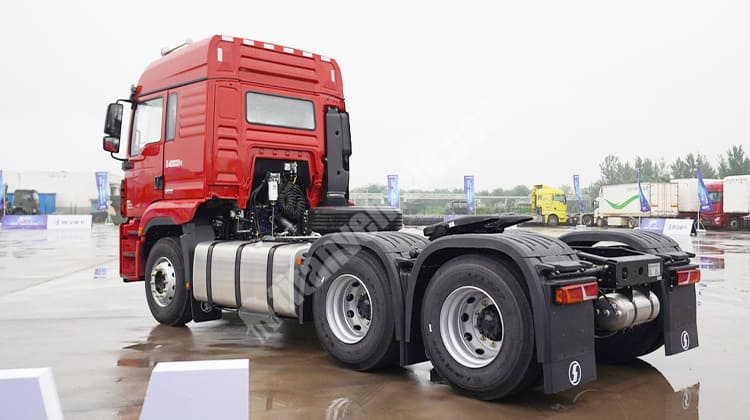 Shacman M3000 Tractor Truck for Sale in Zambia