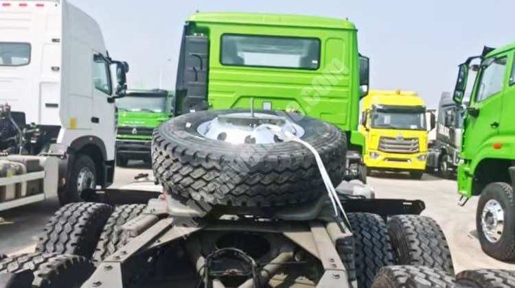 Used Howo Tractor Trucks 10 Wheeler for Sale in Nigeria