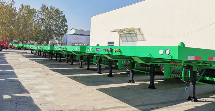 Tri Axle 40 Foot Semi Flatbed Trailer for Sale Near Me