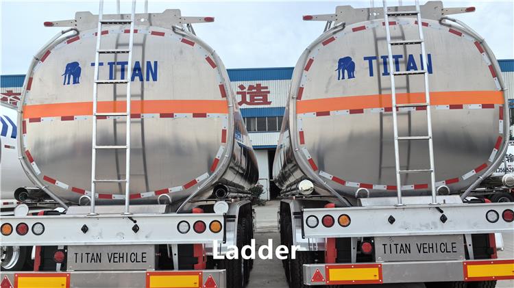 Aluminum Tanker 42000 Liters Trailer for Sale In Costa Rica