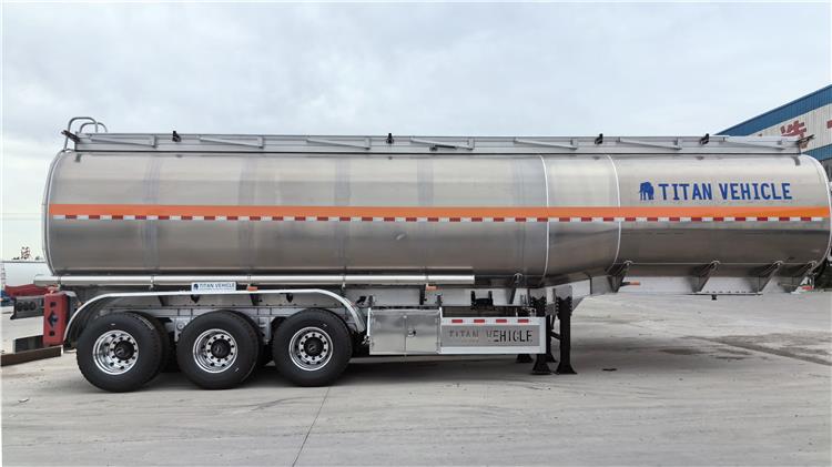 Aluminum Tanker 42000 Liters Trailer for Sale In Costa Rica