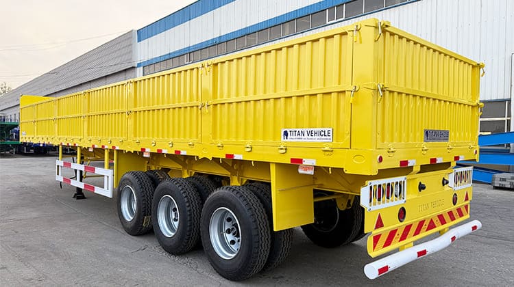 Tri Axle Cargo Sidewall Semi Trailer for Sale in Angola